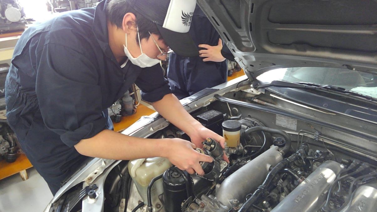 https://www.mirai.ac.jp/mie/blog/automobile-mechanic/kiji-images/KIMG2928.JPG